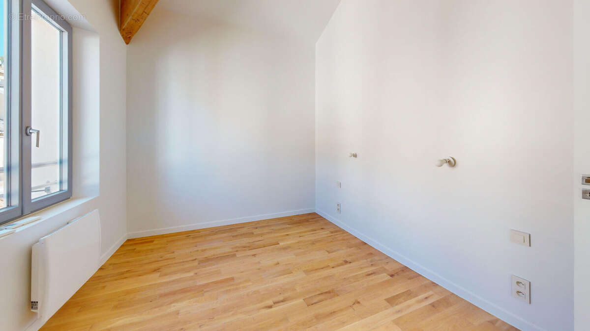 Appartement à AURIOL