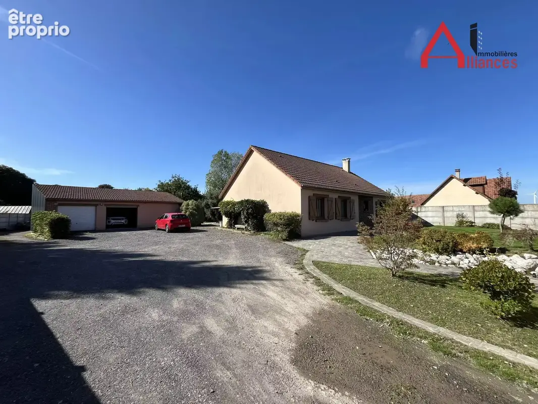 Maison à ENVERMEU