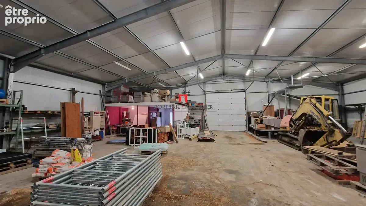 Commerce 490 m² à vendre à Saint-Andre-De-Cubzac (33240) - photo 3