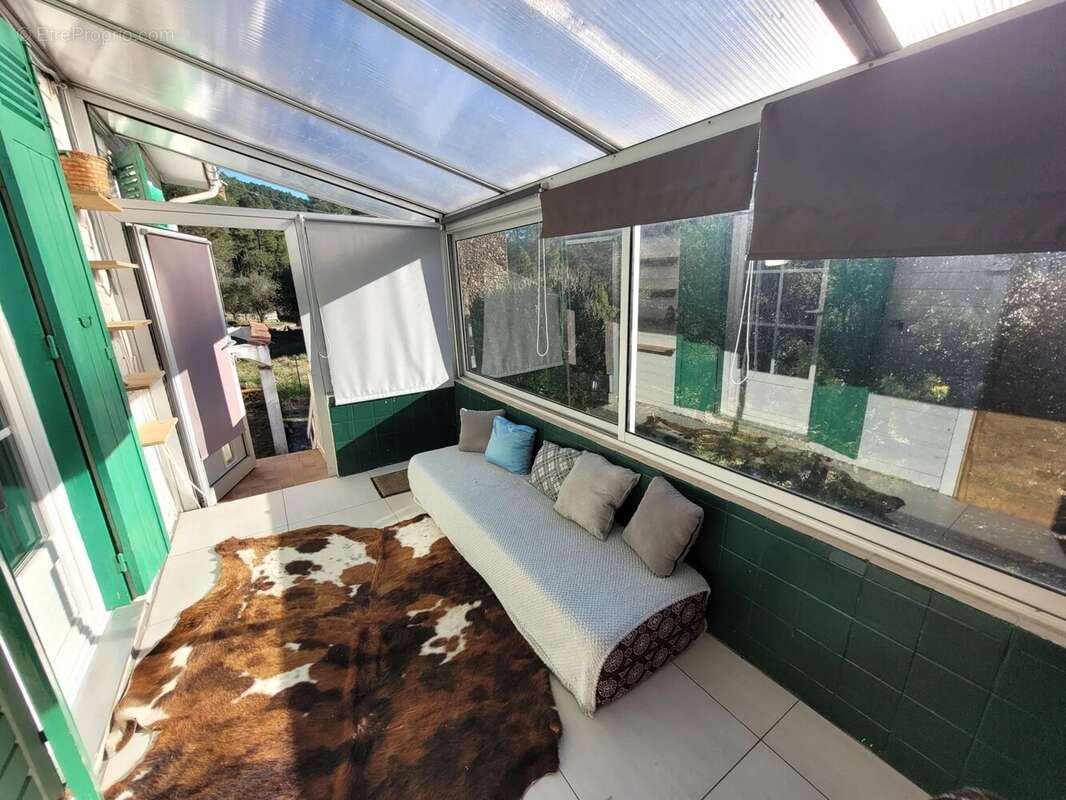 Maison à SAINT-SEBASTIEN-D'AIGREFEUILLE