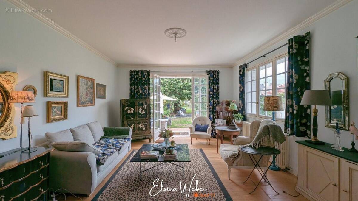 Photo 1 - Maison à LA FLECHE