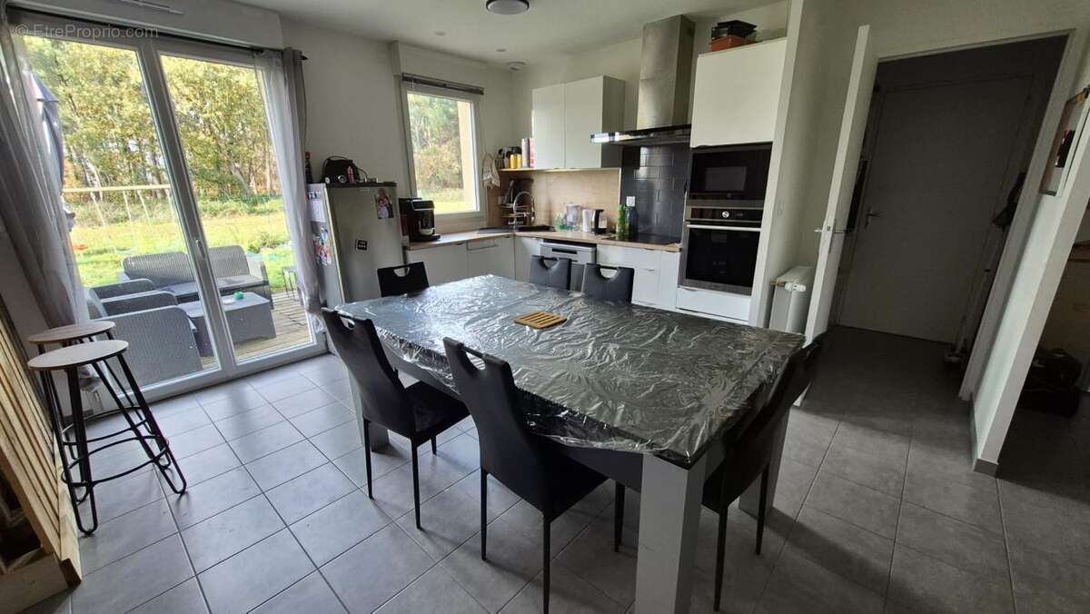 Maison à LA SUZE-SUR-SARTHE