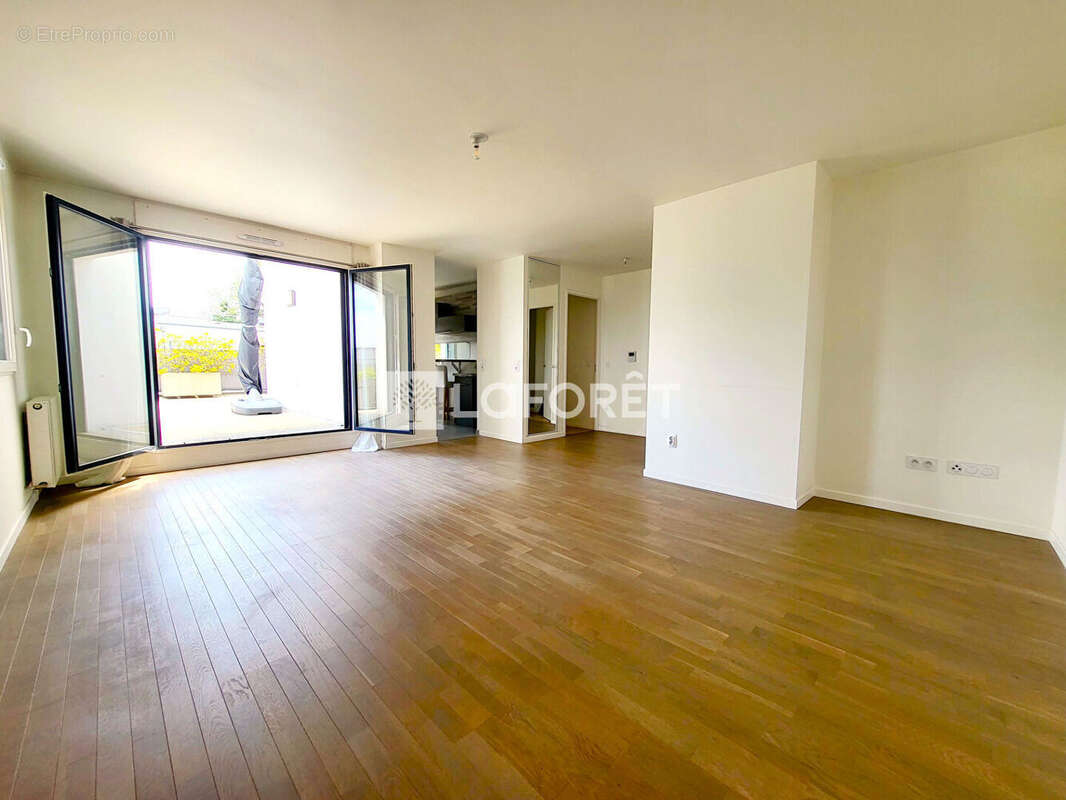 Appartement à LOUVECIENNES