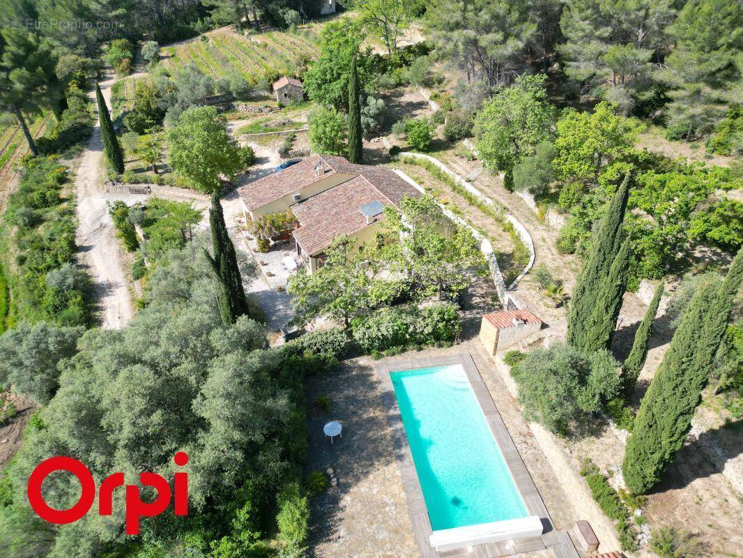 Maison à LA CADIERE-D'AZUR