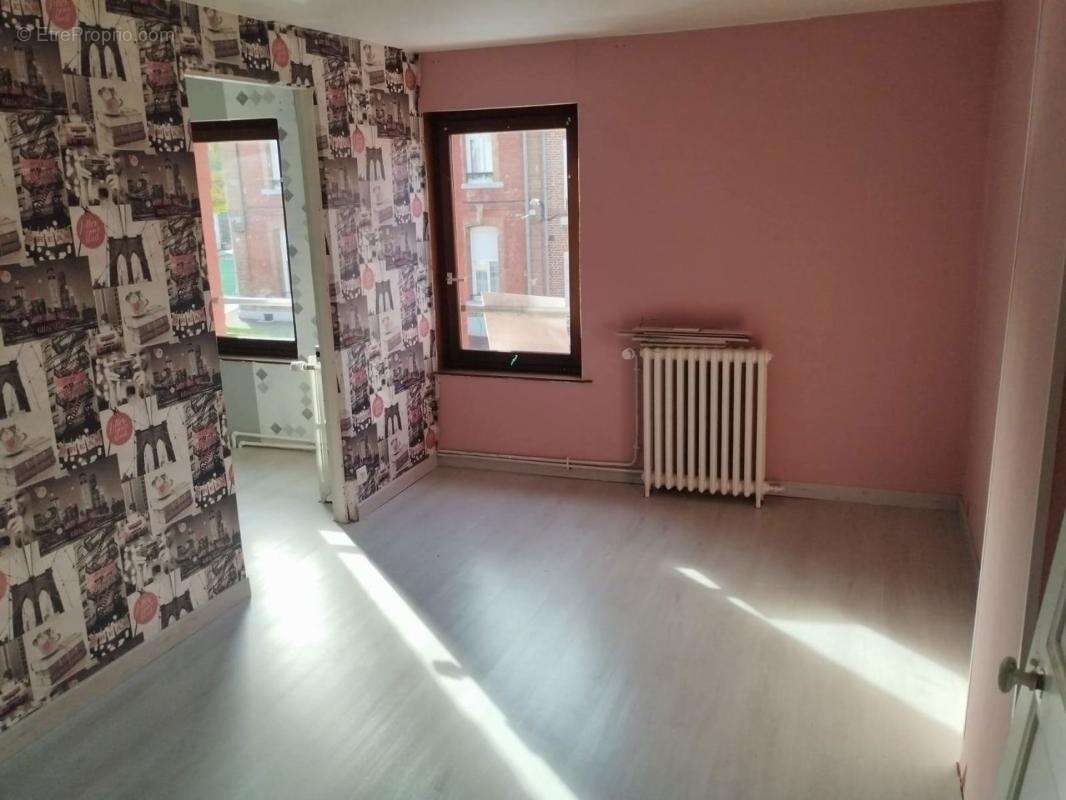 Maison à LE CATEAU-CAMBRESIS