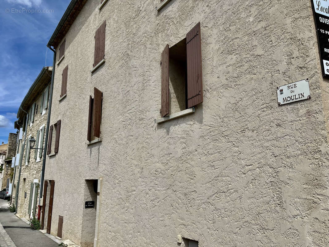 Maison à LE BARROUX