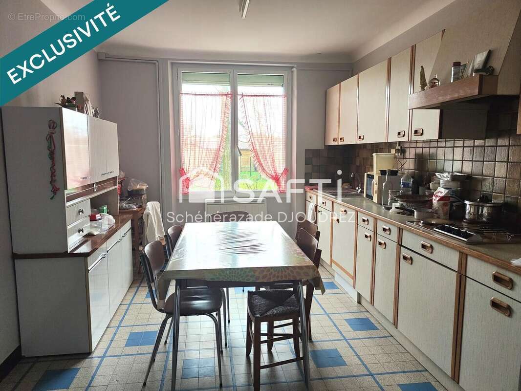 Photo 2 - Maison à VENDRENNES