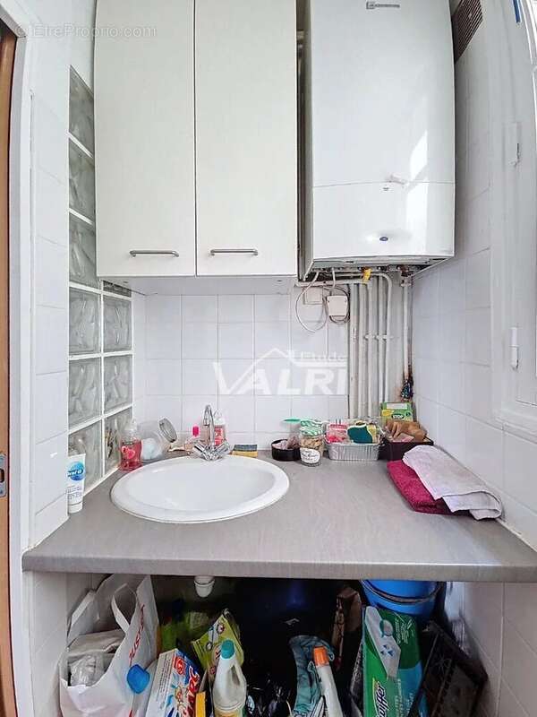 Appartement à PARIS-19E