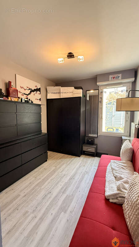 Appartement à VILLENOY