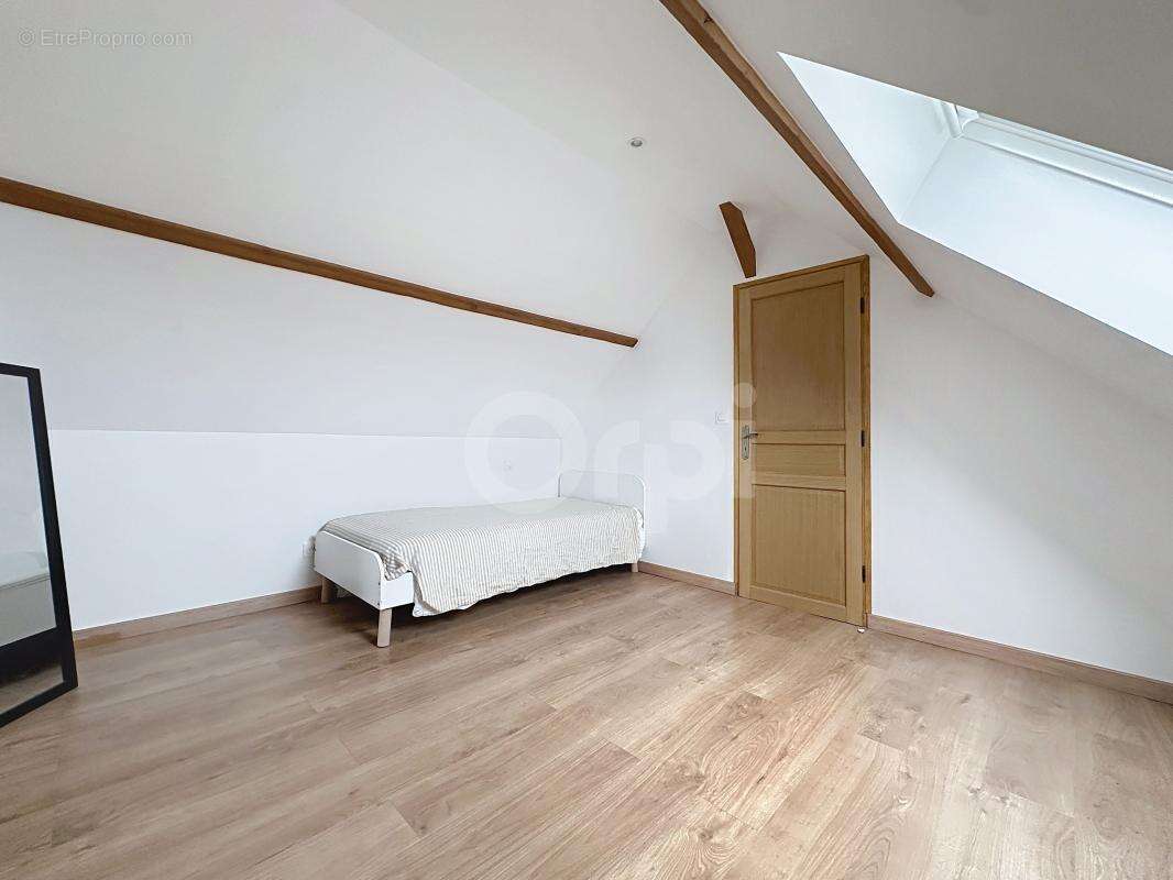 Maison à RIBECOURT-DRESLINCOURT
