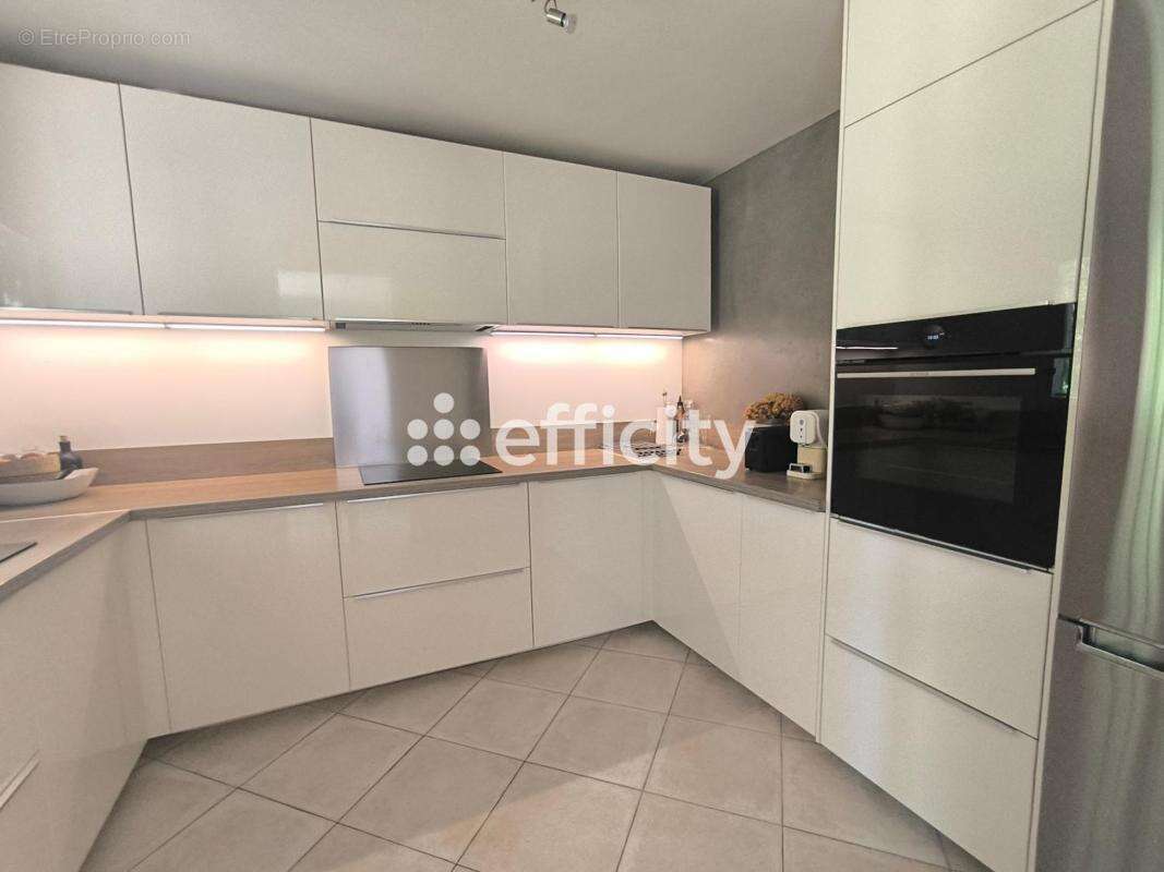 Maison 122 m² à Figanieres  - photo 10