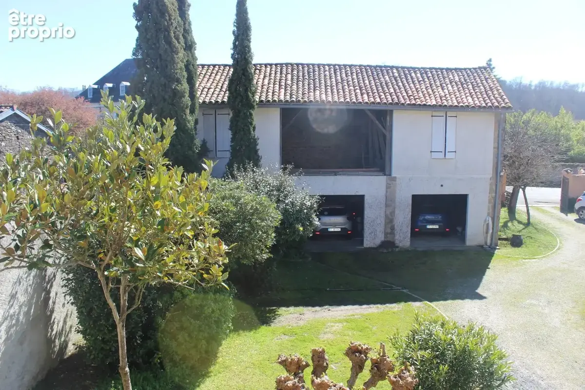 Maison de caractère 268 m² – Jardin 2 933 m² – Dépendance & grand garage – Pointis-Inard - photo 13