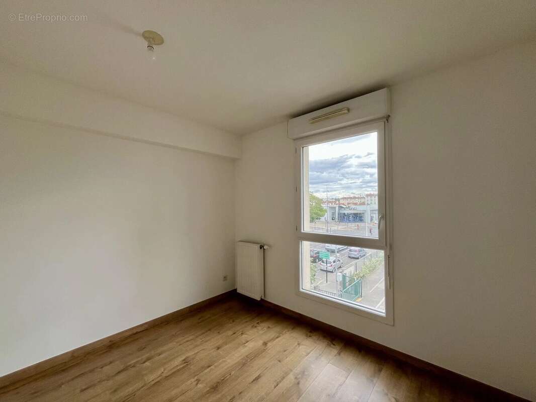 Appartement à LYON-8E