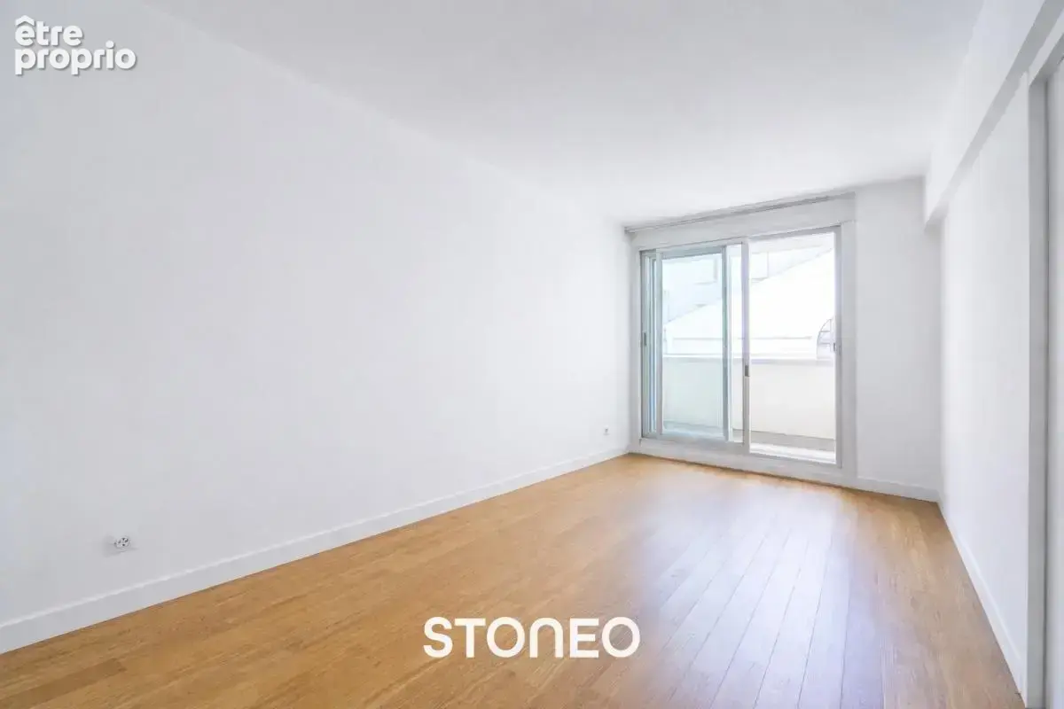 Paris 17ème  rue de tocqueville  2 pièces 44 m²  2,5 m² balcon  4ème étage - photo 3