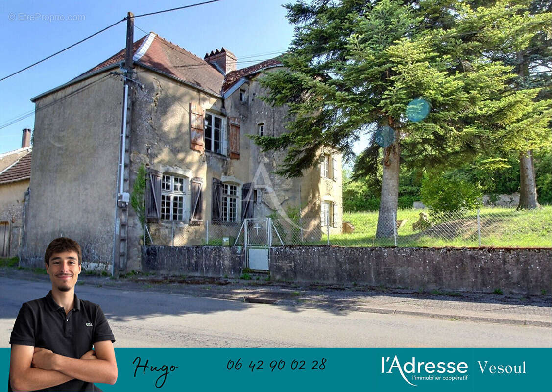 Ancien presbytère de 1731 à fort potentiel - photo 2