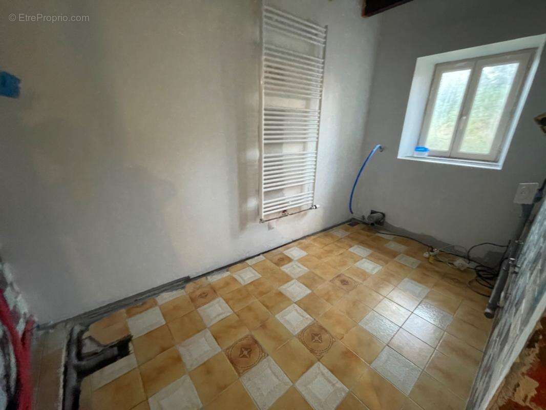 Maison de village 124m2  JOUILLAT (23) - photo 13
