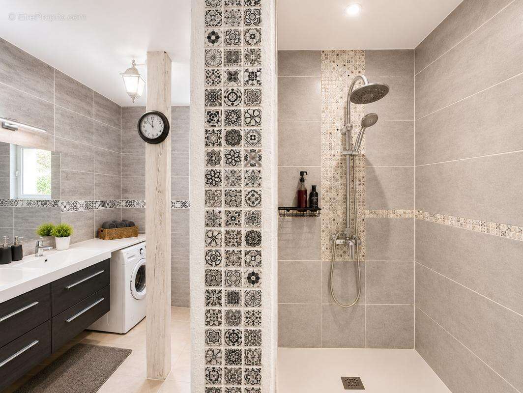 Maison 227 m² à Saint-Vaize  - photo 15