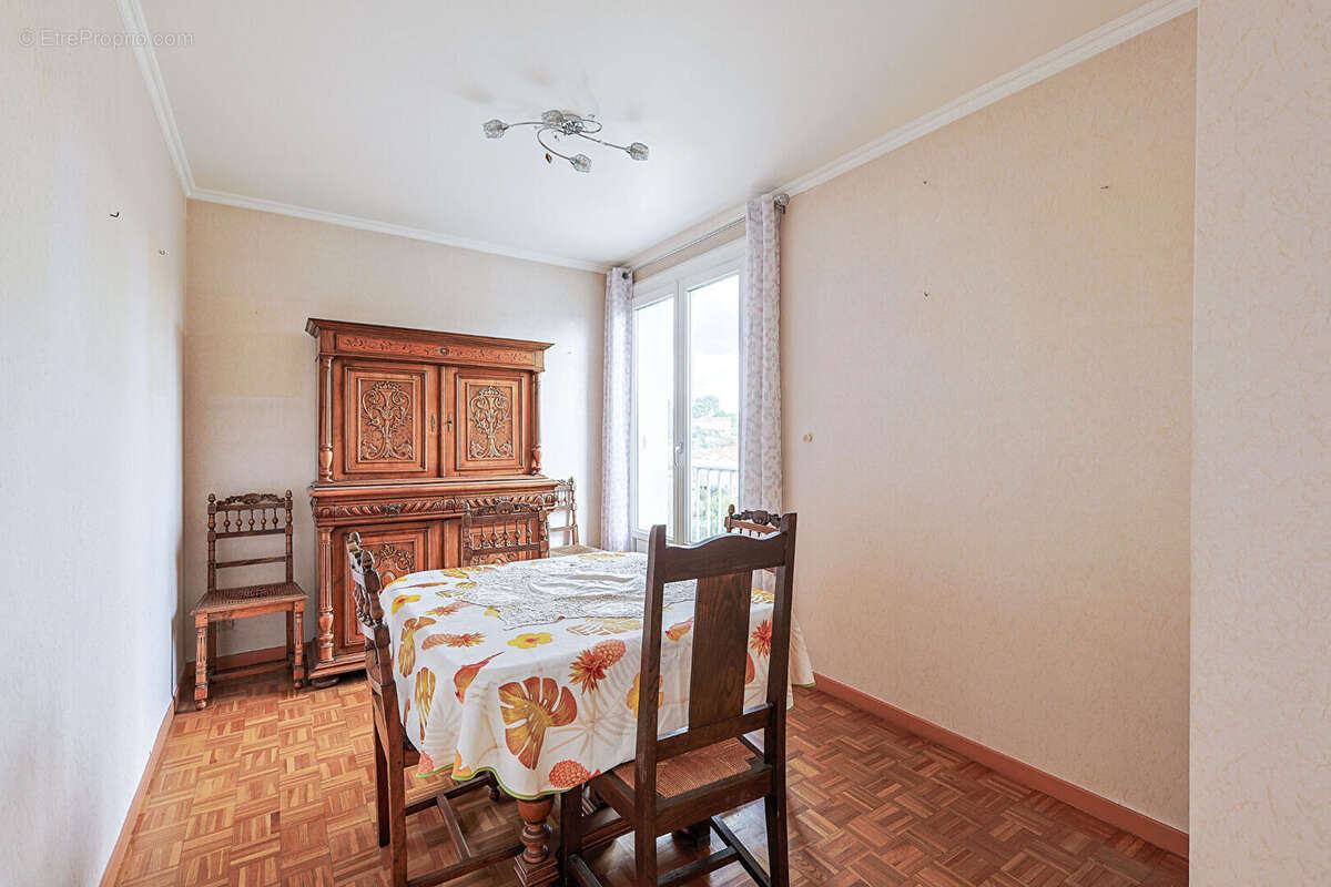 Appartement à MARSEILLE-13E
