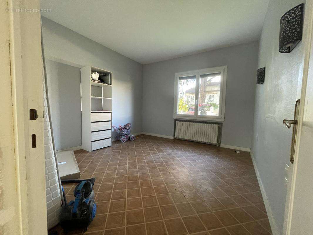 Maison à CHATELLERAULT