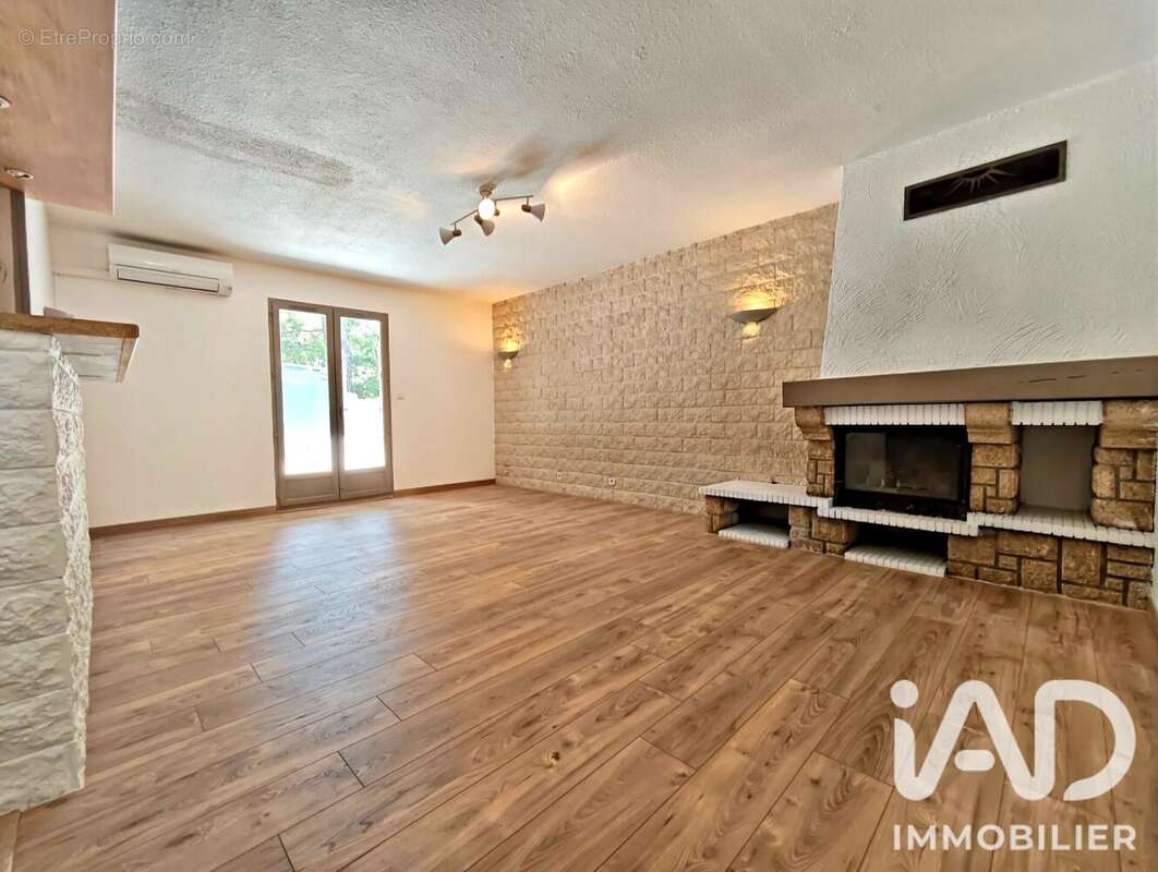 Maison 81 m² à Carnoux-En-Provence  - photo 2