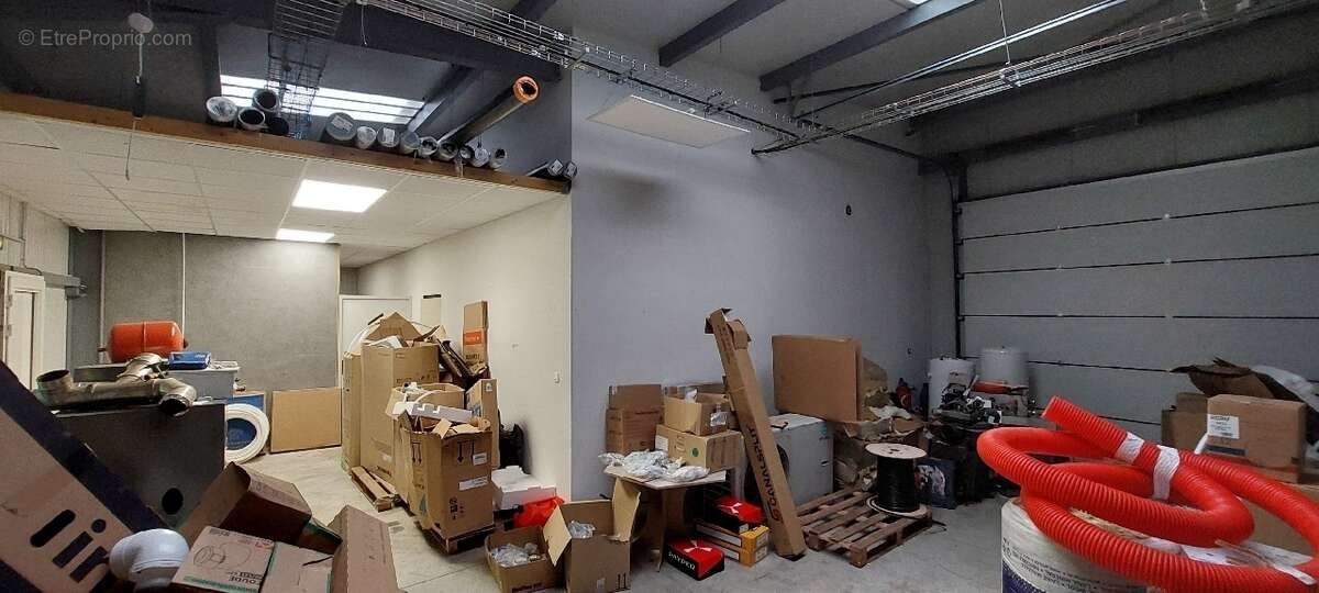 Commerce à MARLES-LES-MINES