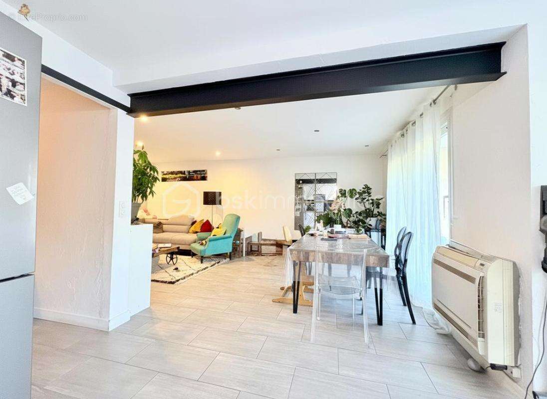 Appartement à VENCE