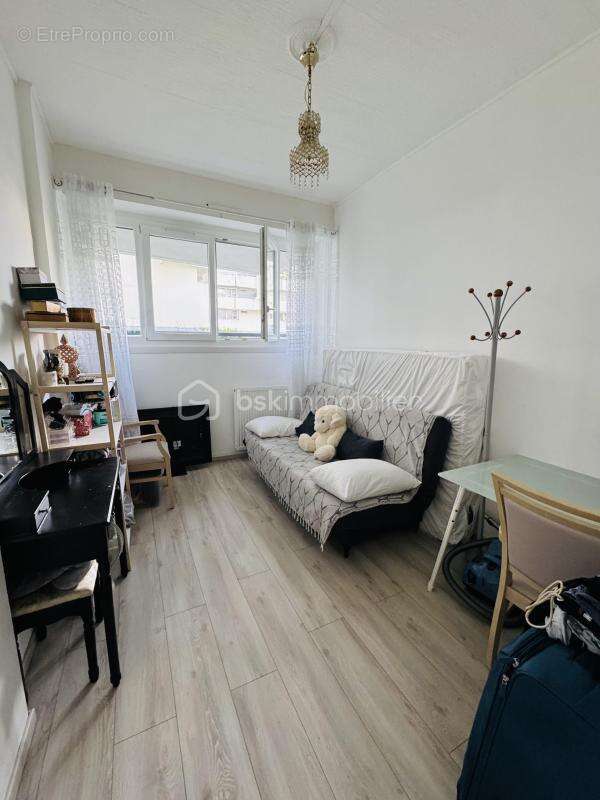 Appartement à LYON-9E