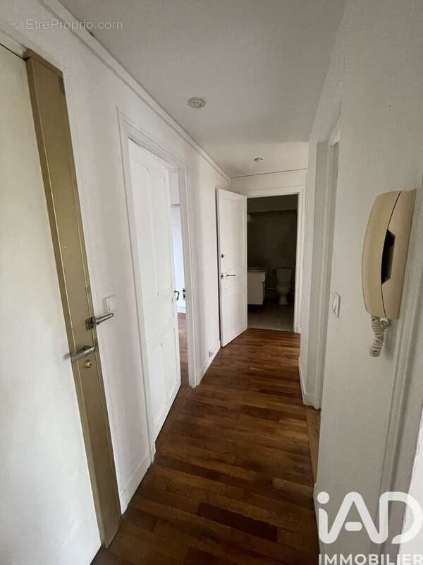 Photo 2 - Appartement à VILLENEUVE-LE-ROI