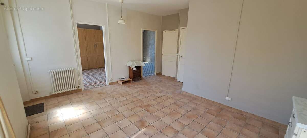 Maison 70 m² à Pelissanne  - photo 5