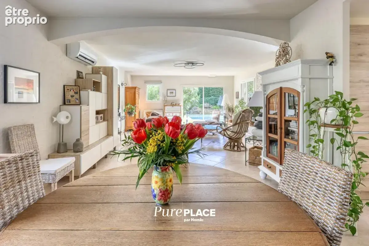 Maison/Villa T5 de 143 m² à La Cadière-d'Azur 83740 - photo 9