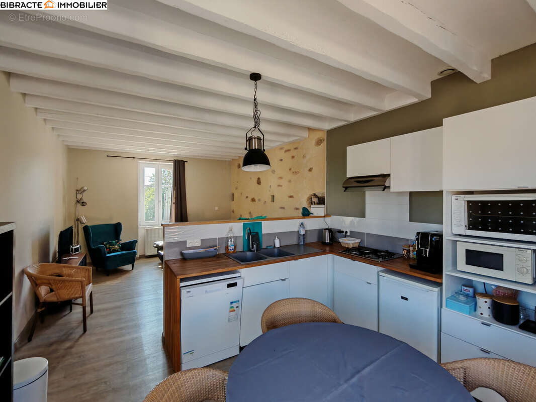 Maison à SAINT-DIDIER-SUR-ARROUX