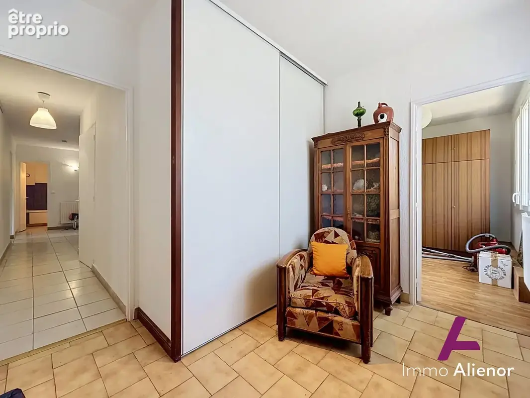 Maison 144 m² à Villenave-D'ornon  - photo 7