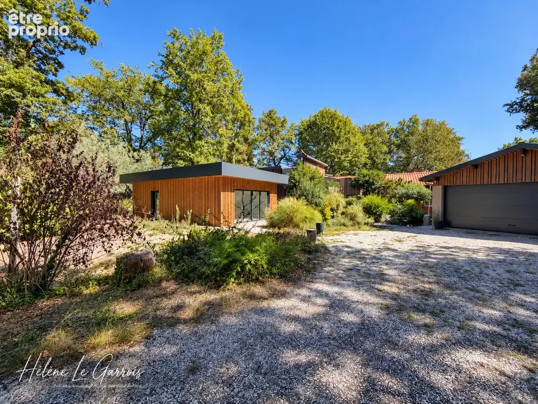 Très belle opportunité   Maison familiale contemporaine et studio indépendant sur le golf de Saint Sulpice - photo 26