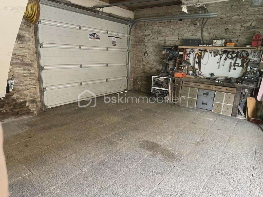 Maison à LA BARRE-DE-SEMILLY