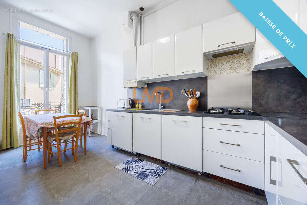 Appartement à MARSEILLE-6E