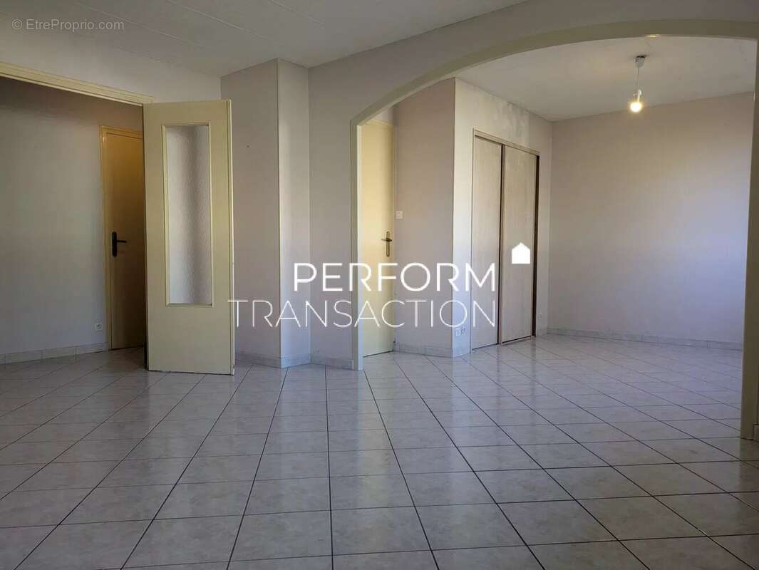 Appartement à SEYSSINET-PARISET