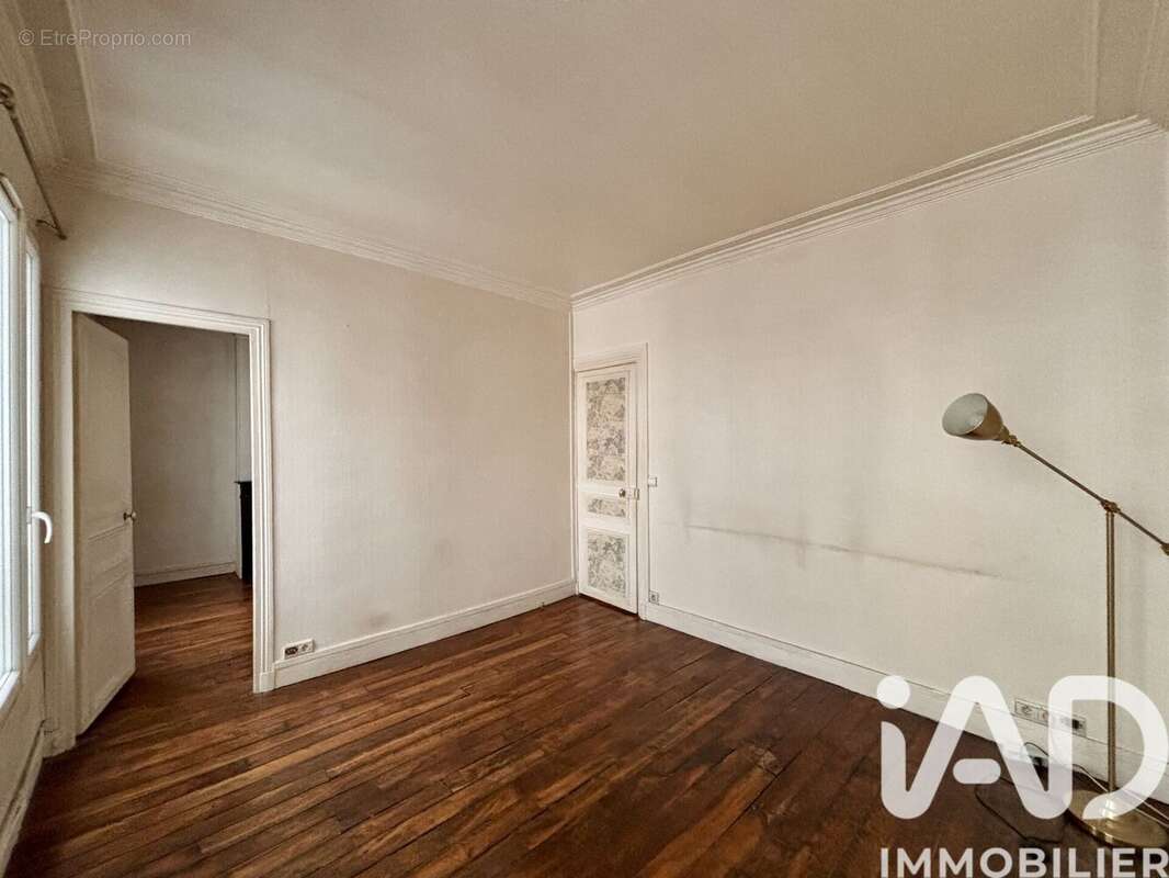 Photo 3 - Appartement à PARIS-17E