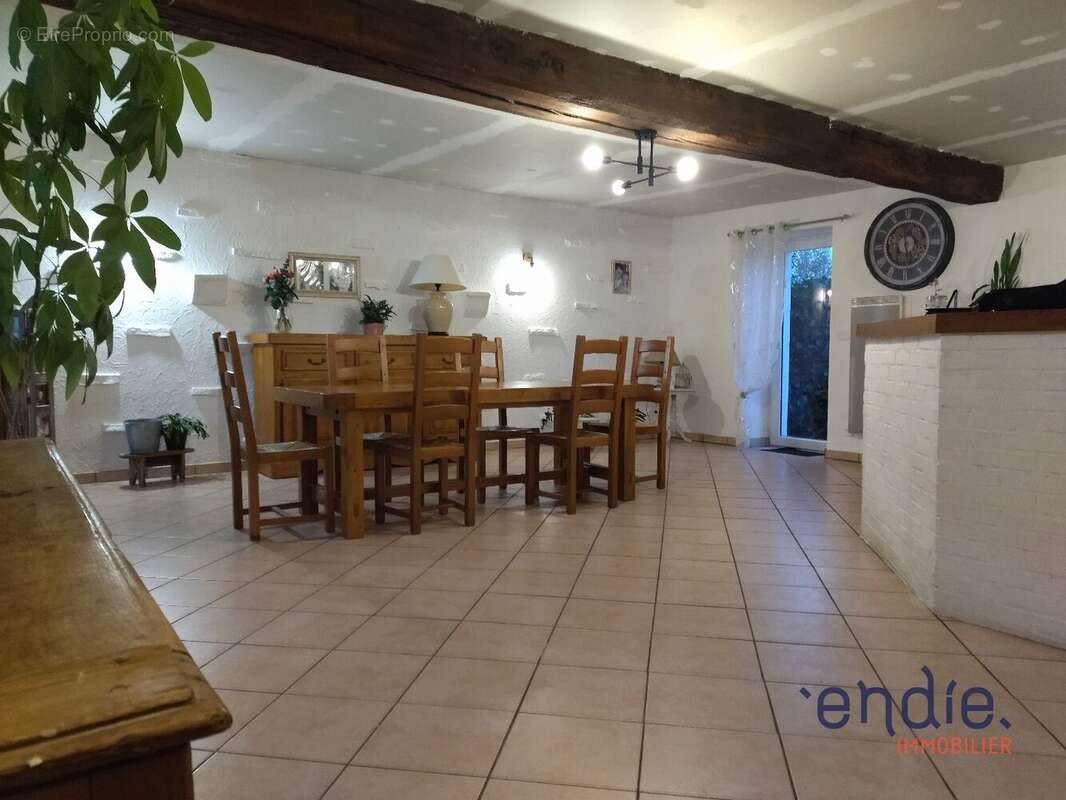 Maison à SAINT-SULPICE