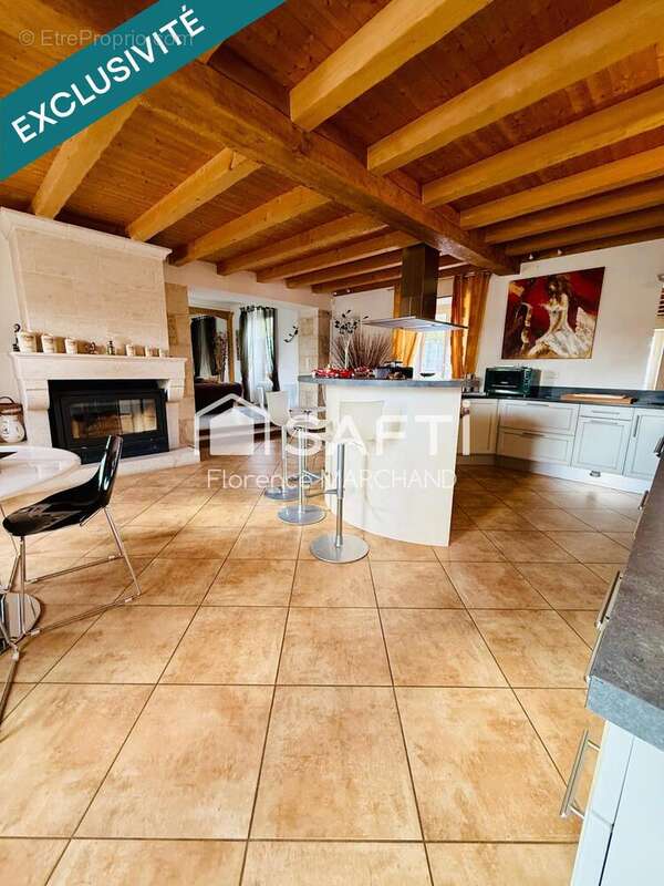 Photo 3 - Maison à FRONTENAY-ROHAN-ROHAN