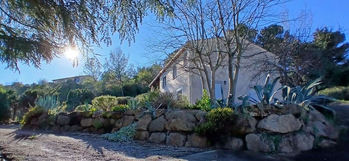 Maison à BADENS