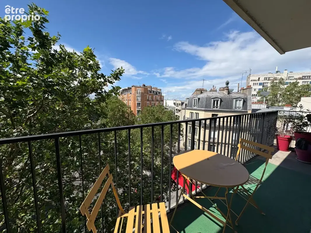 Appartement à PARIS-18E