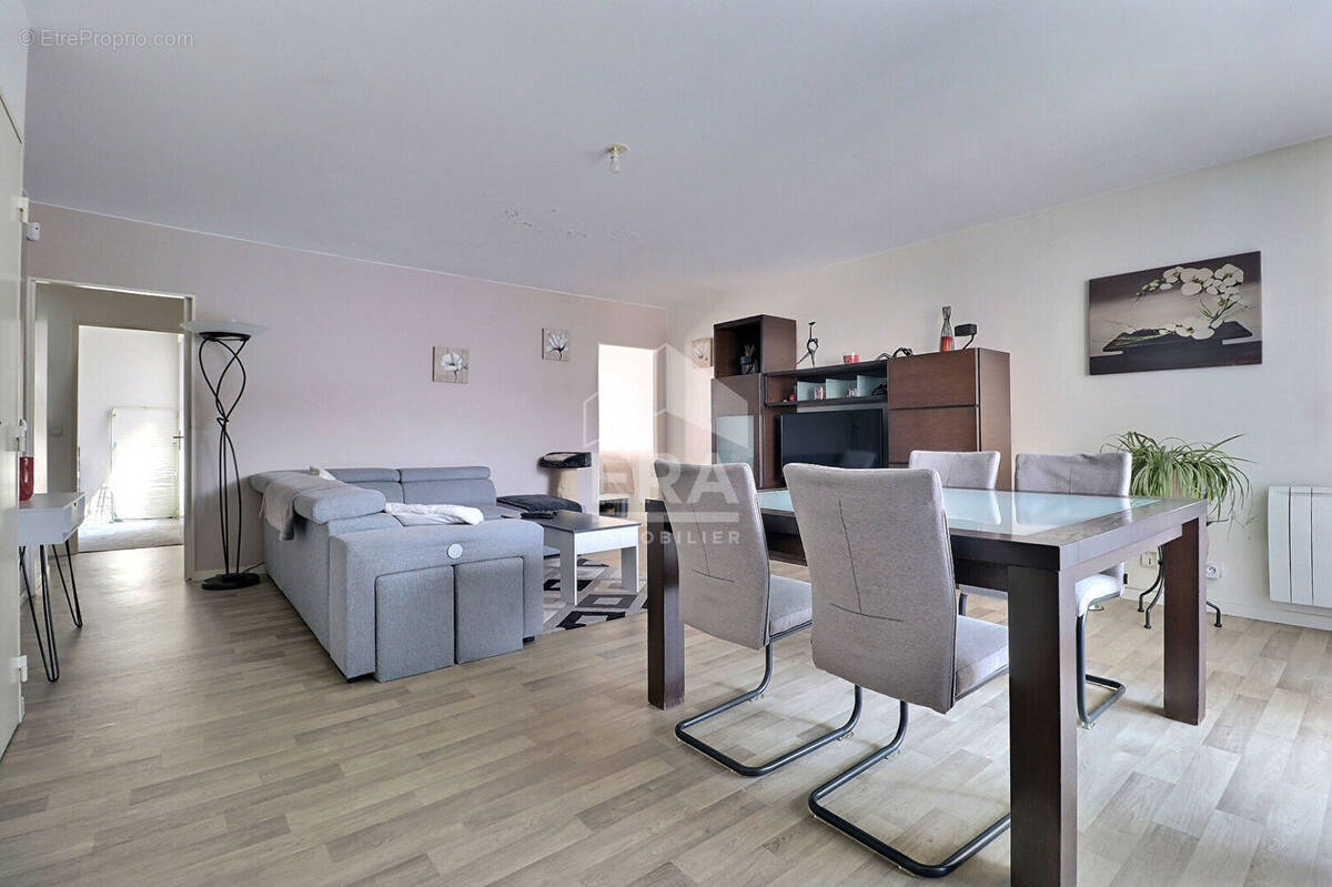 Appartement à SAINT-DENIS