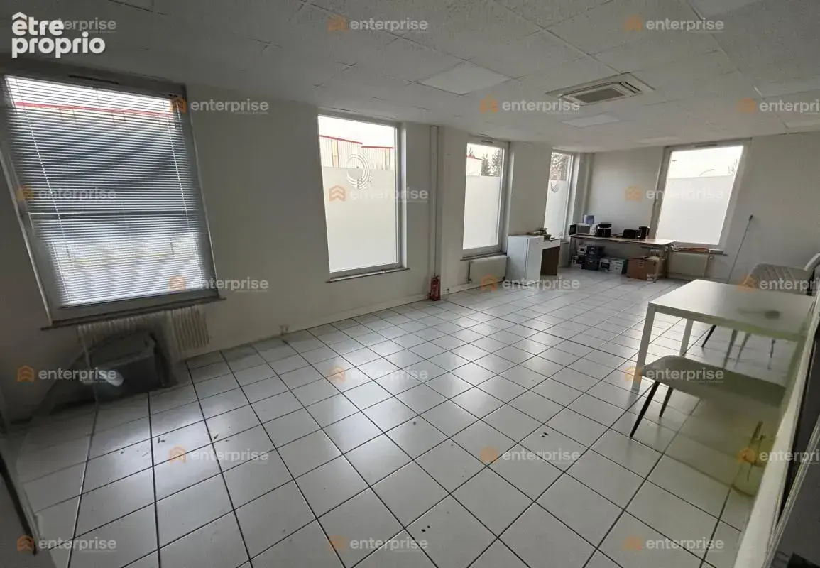 A vendre - local d'activites - 2870m2 - toufflers - photo 2