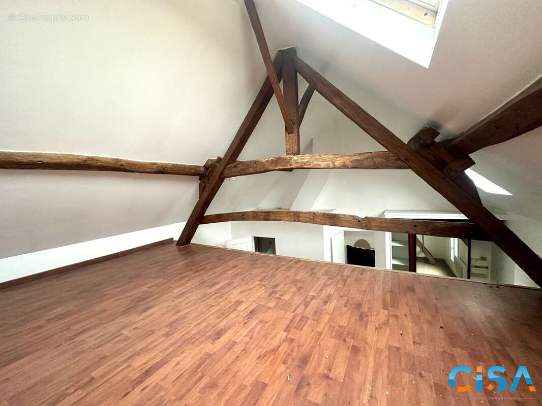 Appartement à PIERRELAYE