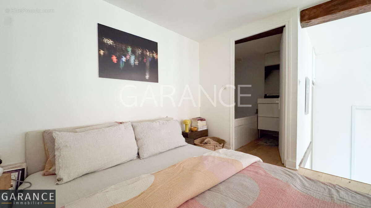 Appartement à PARIS-12E