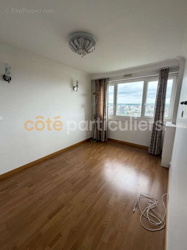 Appartement à ROSNY-SOUS-BOIS