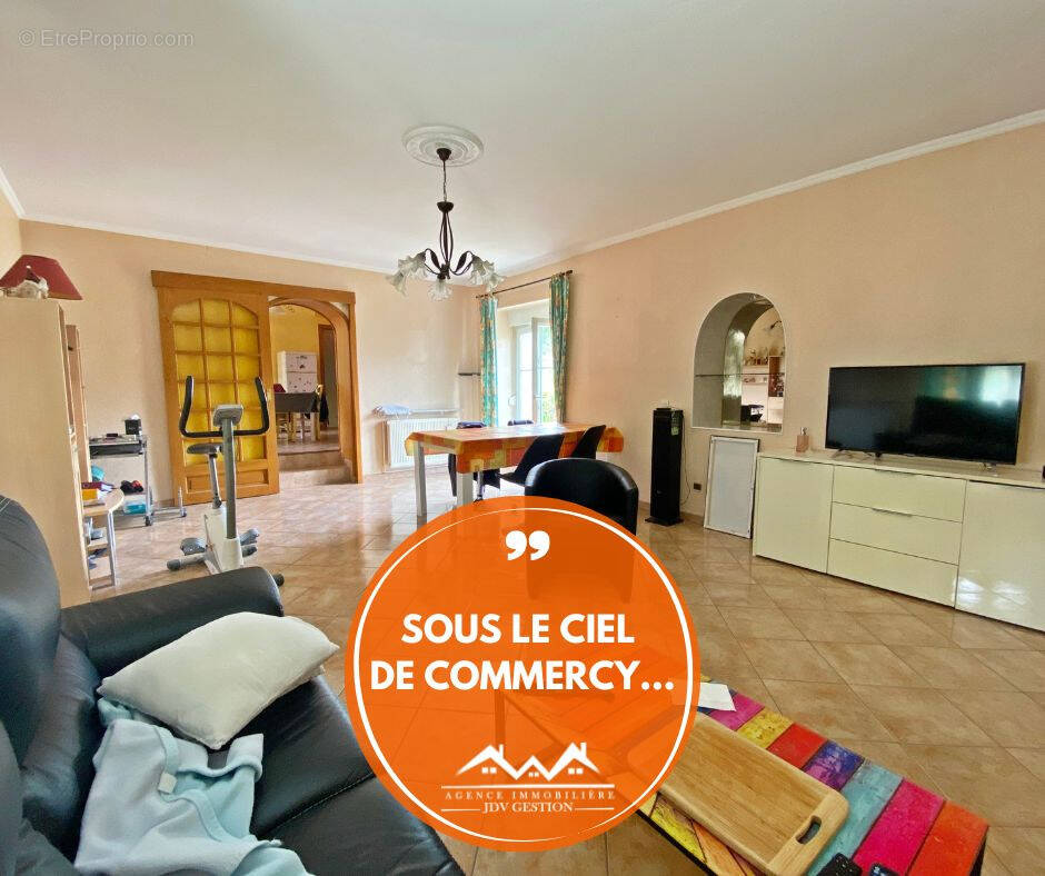 Maison à COMMERCY