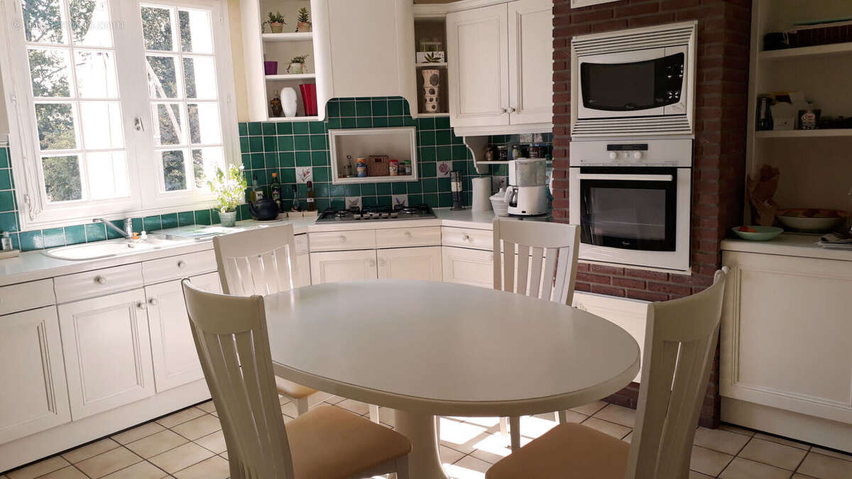 Maison à PLONEOUR-LANVERN