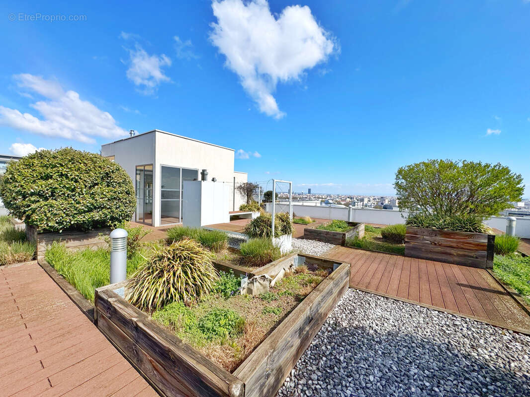 Appartement à LA MULATIERE