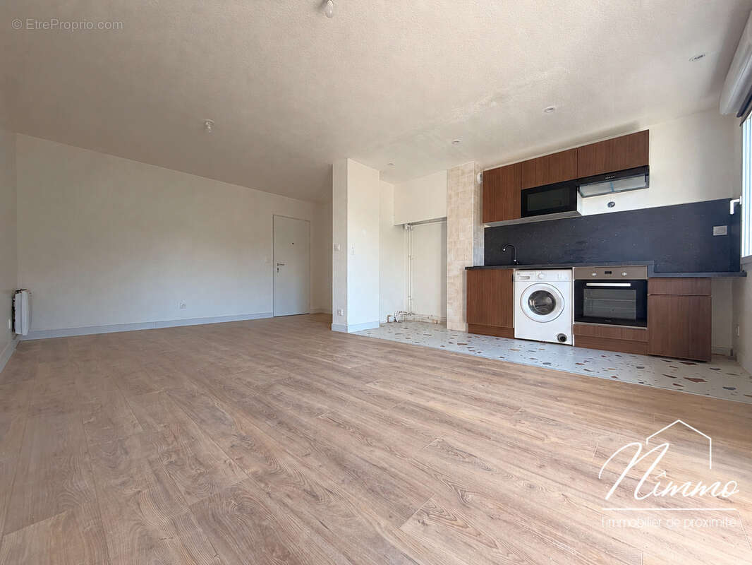Appartement à NIMES